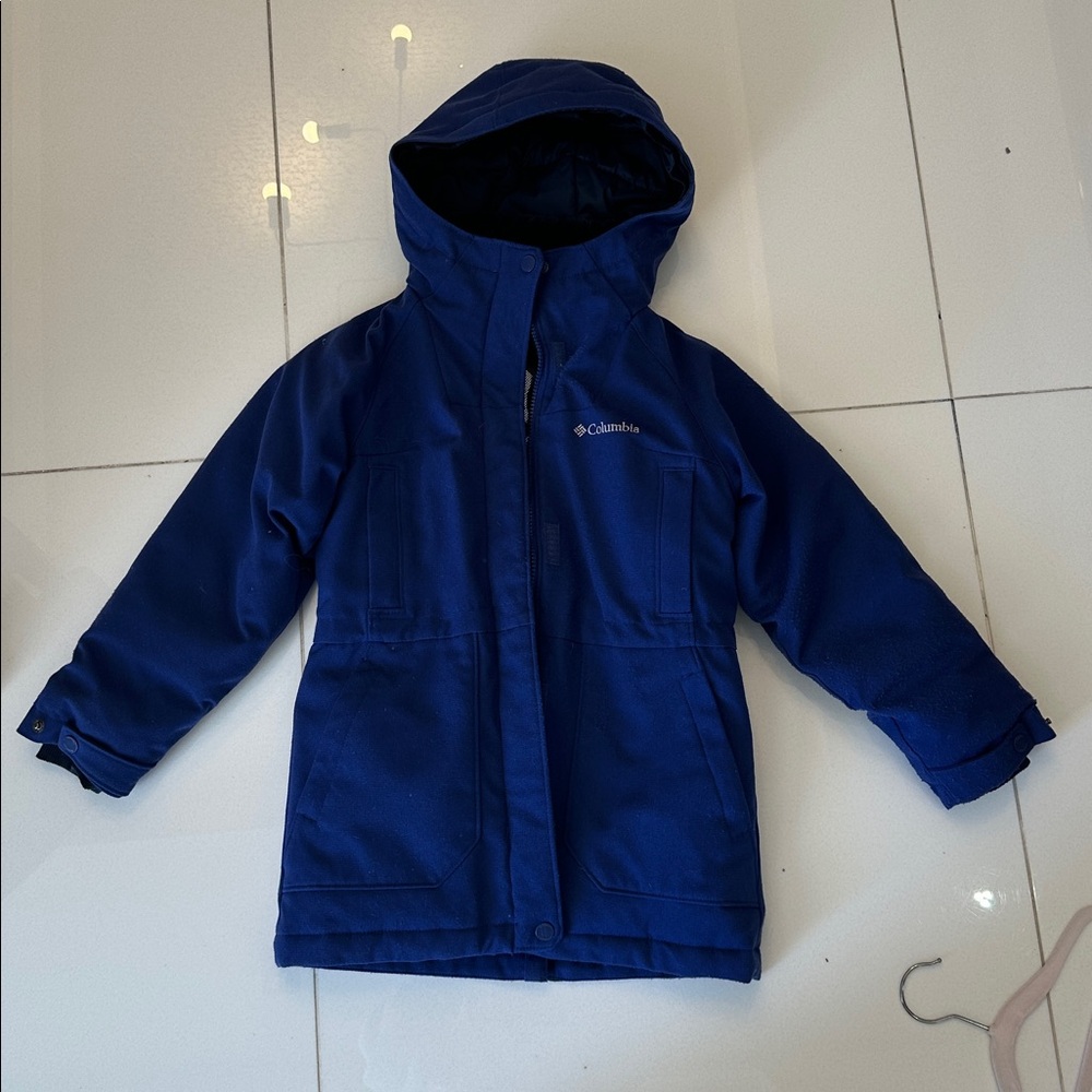 Columbia kids Blue Down Jacket size 6-6x